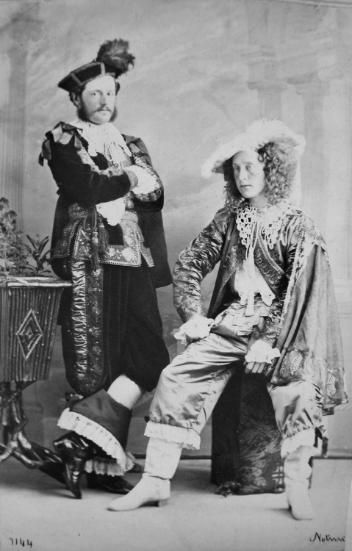 Les capitaines Seymour et Earle costumés, Montréal, QC, 1863
