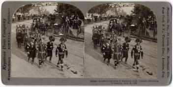 Les coureurs des bois de Daumont de Saint-Lusson, défilé historique, tricentenaire de Québec, Québec, Québec, 1908