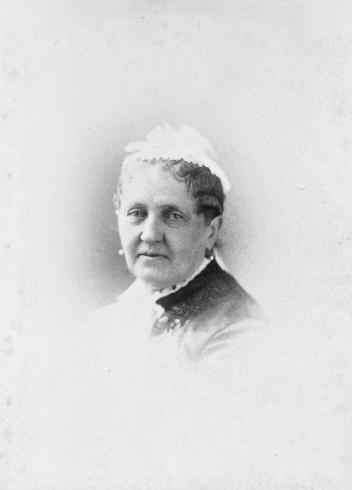 Unidentified woman, Boston, MA, after 1884
