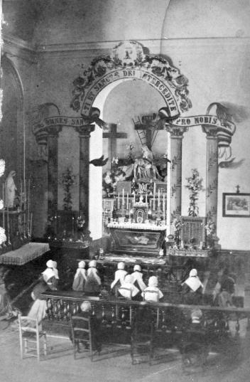 Intérieur de l'église du couvent des Soeurs Grises, Montréal, QC, 1867