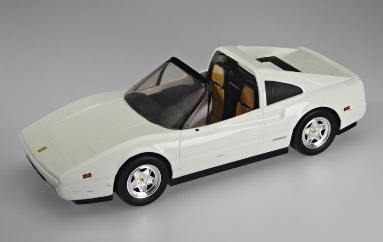 Vrijgevigheid Afname Percentage Toy car - Barbie Ferrari | McCord Museum
