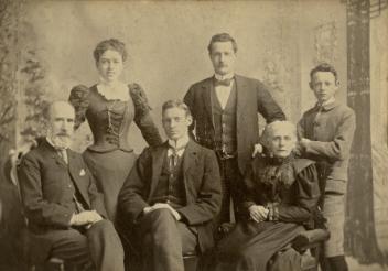 Portrait de la famille Shackell-Bagg family, Lachine, QC, 1898