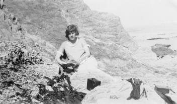 Unidentified woman, Gaspé, QC, 1918-22