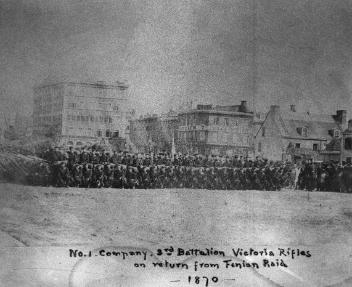 Compagnie no 1, 3e bataillon des Victoria Rifles revenant du raid des Fenians, Montréal, QC, 1870