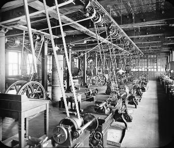 Machine shop in the Workman building, McGill University, Montreal, QC, about 1901