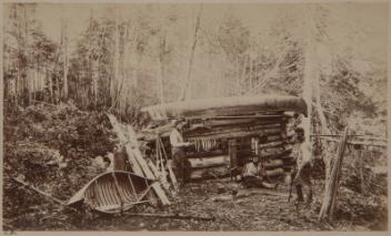 Cabane de chasseurs, lac Wild au nord de Chatham, QC, avant 1865