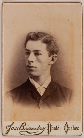 Portrait of an unidentified man, Quebec City, Quebec, 1888-1920