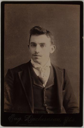 Portrait of an unidentified man, Saint-Hyacinthe, Quebec, 1890-1895