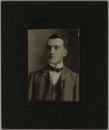 Portrait d’un homme non identifié, Québec, Québec, 1891-1920