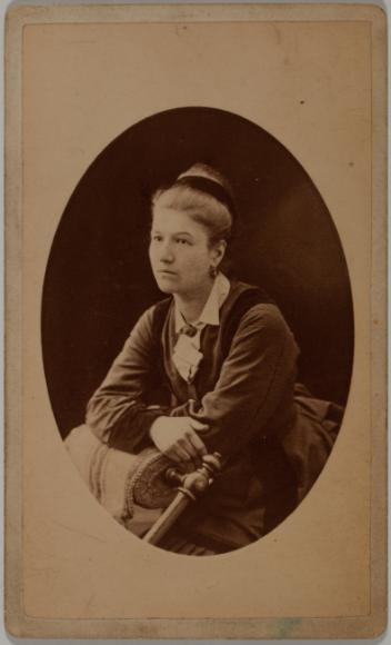 Portrait of an unidentified woman, Quebec City, Quebec, 1869-1875