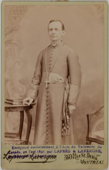Portrait d’un homme non identifié, Montréal, Québec, 1892-1914
