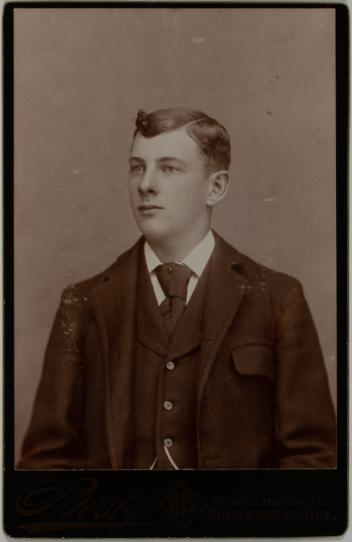 Portrait d’un homme non identifié, Sherbrooke, Québec, 1888-1903