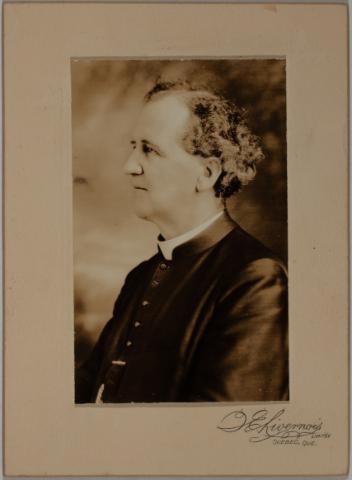 Portrait of an unidentified clergyman, Quebec City, Quebec, 1909-1950