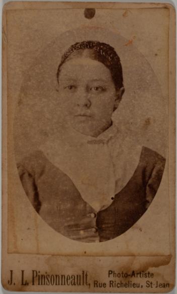 Mlle Roseanna Choquette, Saint-Jean, Québec, 1880-1900