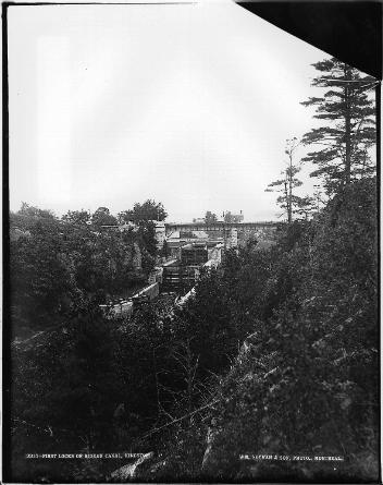 Premières écluses du canal Rideau, Kingston, Ont., vers 1890