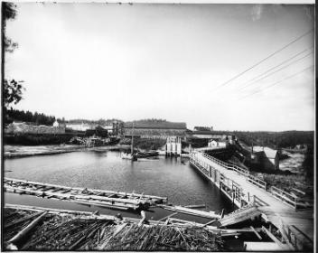 Usine de pâtge, Jonquière, Lac-Saint-Jean, QC, vers 1906