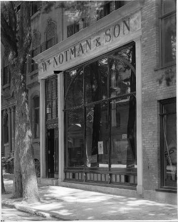 Studio de photographie Wm. Notman & Son, avenue Union, Montréal, QC, 1913