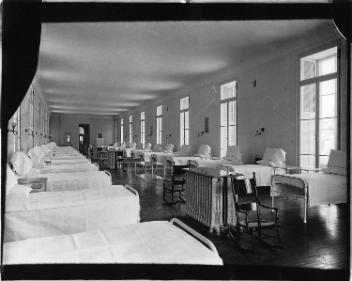 Salle commune, Hôpital Royal Victoria, Montréal, QC, 1894