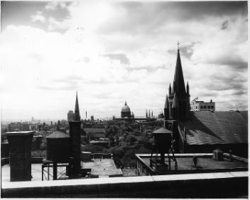 Vue de Montréal en direction ouest depuis l'immeuble de la Southam Press, QC, 1926-1927