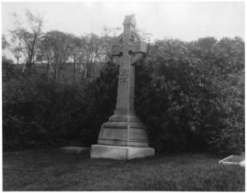 Celtic cross, Drummond family cemetery plot, Montreal QC, 1926-27