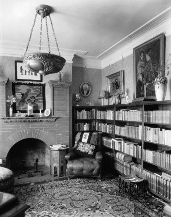 Library, G. B. Thorn's house, Montreal, QC, 1934