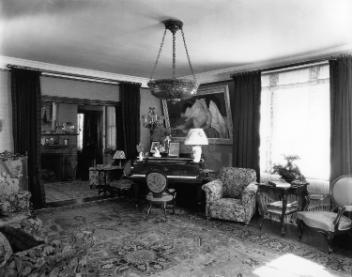 Living room, G. B. Thorn's house, Montreal, QC, 1934