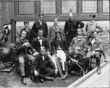 Équipe de cricket de l'école St. John, Montréal, QC, 1899