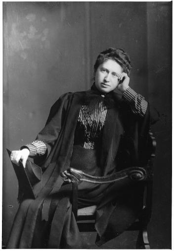 Miss Clara Lichtenstein, pianist, Montreal, QC, 1899