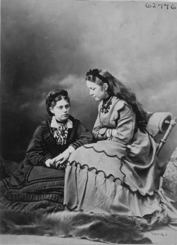 Miss H. Frasier and Miss J. Shumway, Montreal, QC, 1871