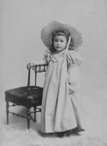 Isobel Starke, Montreal, QC, 1891