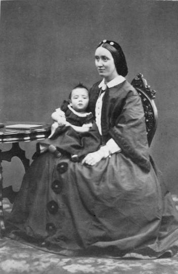 Mme John Caverhill et son bébé Frederick, Montréal, QC, 1861