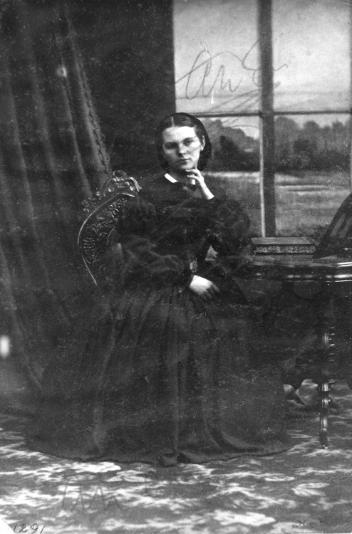Mlle Alice Mills, erreur dans l'album photo, 1861