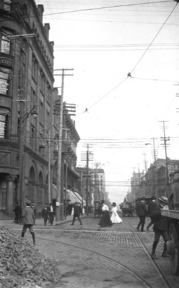 Corner of McGill and St. James Streets, Montreal, QC, 1907